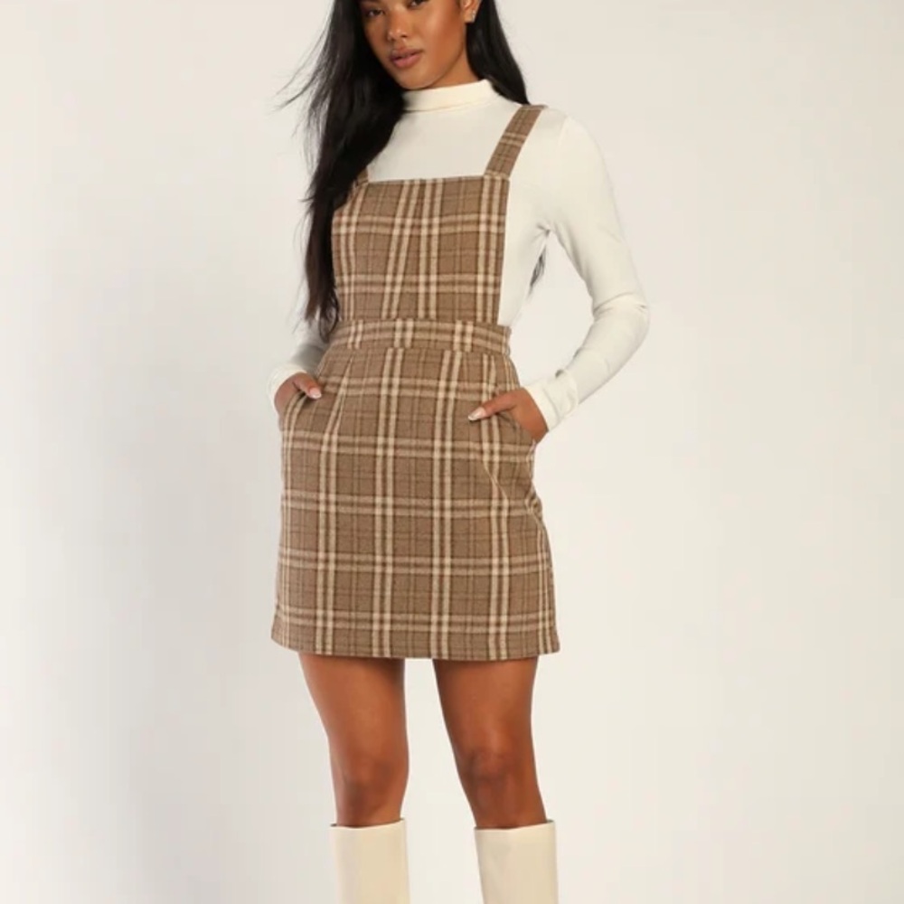 Size Small Lulu’s Plaid Mini Pinafore Dress
